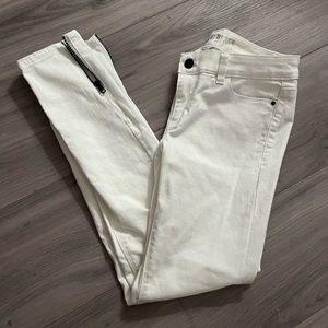 White House Black Market Jeans